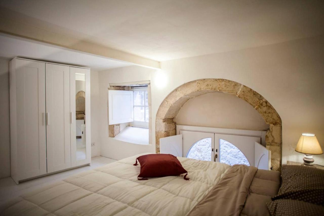 הוילה סירקוזה Charming House Ortigia מראה חיצוני תמונה