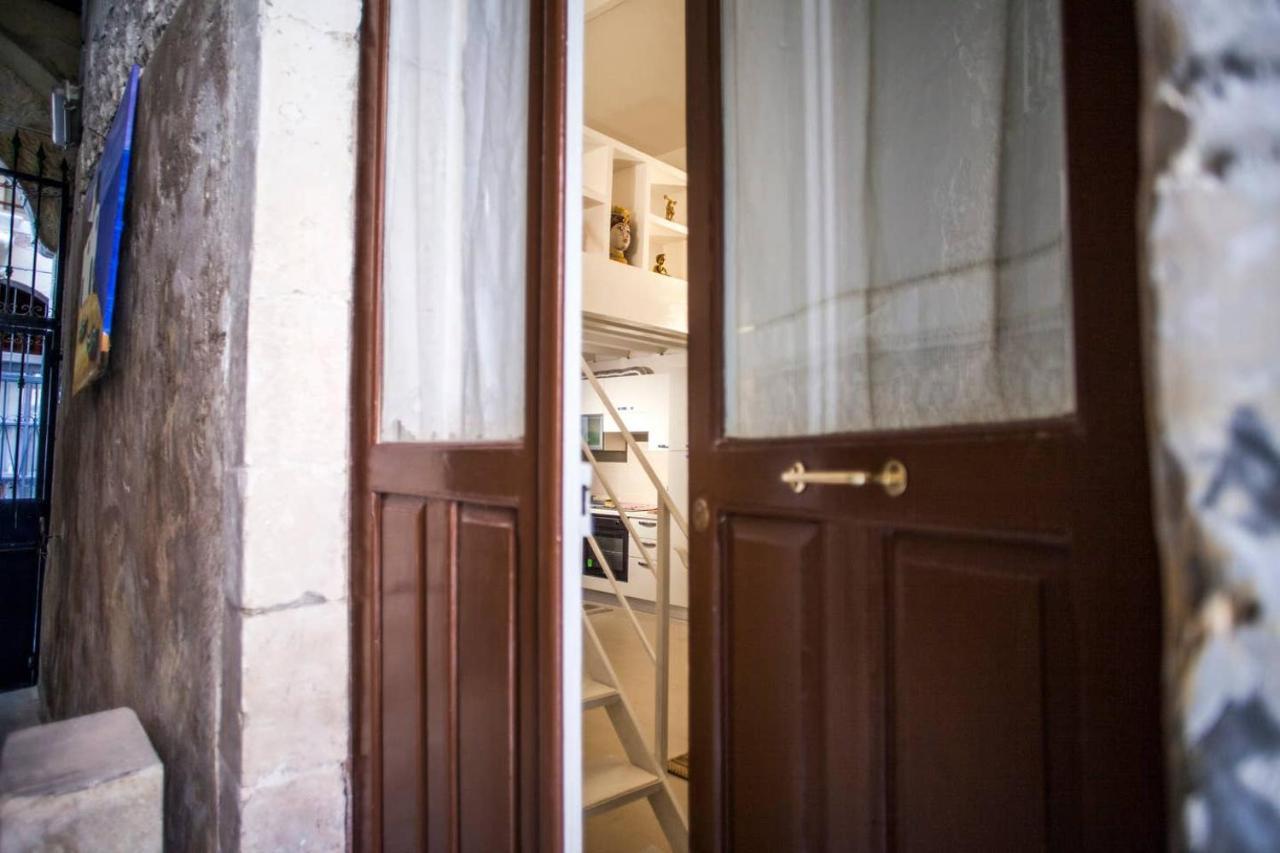 הוילה סירקוזה Charming House Ortigia מראה חיצוני תמונה